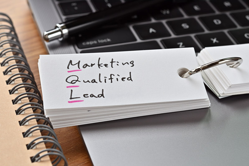 marketing-qualified-lead-su-un-foglietto